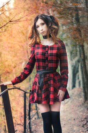 #Vandych Alina Latypova - Japan Walk [AKA applefox1000] #softcore #cosplay #schoolgirl