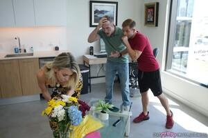 Original 3840 px/ 2565 px