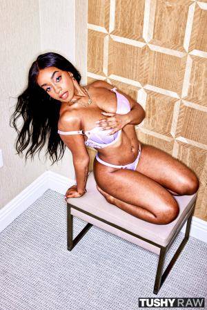 Original 2000 px/ 2999 px