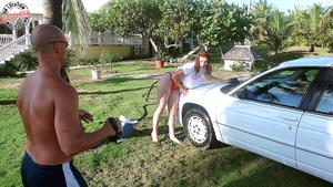 Original 880 px/ 495 px