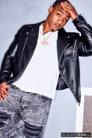 Original 2000 px/ 2999 px