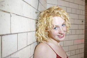 Original 1124 px/ 748 px