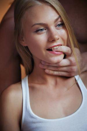 Original 2883 px/ 4324 px