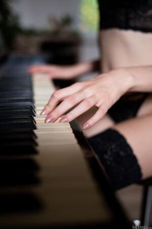 Original 4000 px/ 6012 px