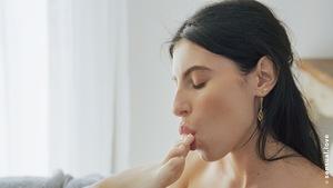 Original 3840 px/ 2160 px