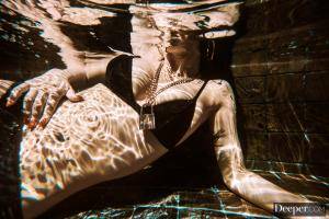 Original 3000 px/ 2000 px