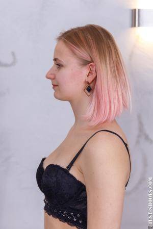 Original 854 px/ 1280 px