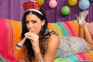 Original 1350 px/ 900 px