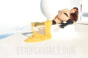 Original 2400 px/ 1594 px