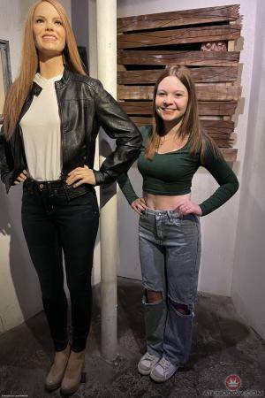 Original 2000 px/ 3000 px