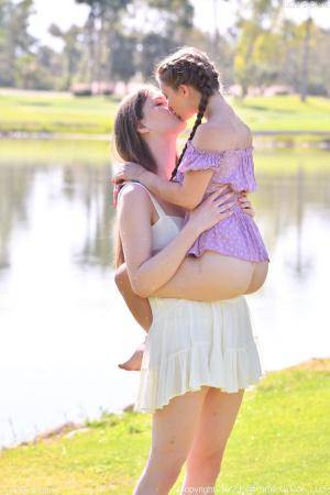 Original 852 px/ 1280 px