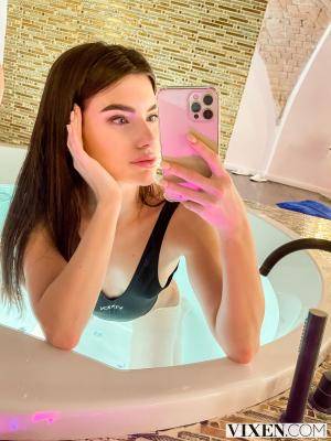 Original 2000 px/ 2667 px