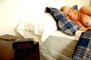 Original 900 px/ 599 px