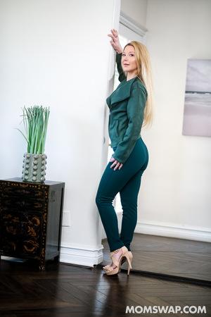 Original 1080 px/ 1620 px