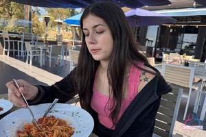 Original 5000 px/ 3333 px