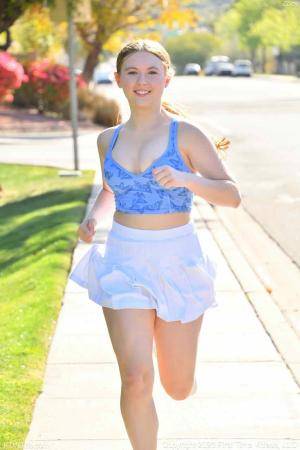 Original 852 px/ 1280 px