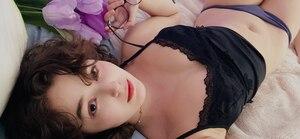 Original 2048 px/ 946 px