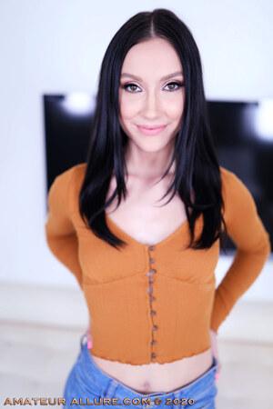 Original 2560 px/ 3840 px