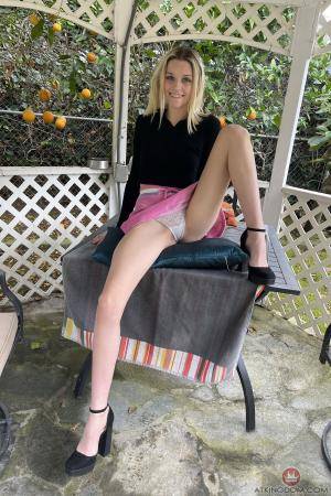 Original 2000 px/ 3000 px