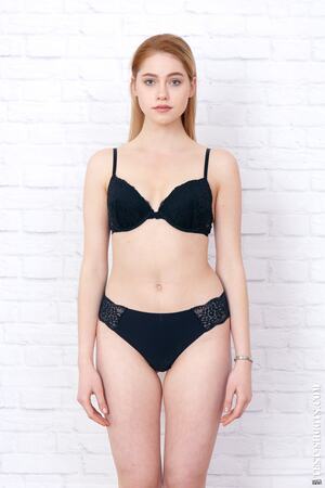 Original 3329 px/ 4994 px