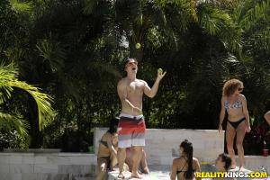 Original 1903 px/ 1269 px