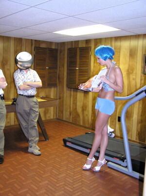 Original 748 px/ 1000 px