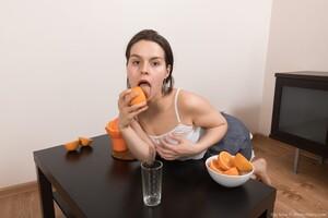 Original 3000 px/ 2000 px