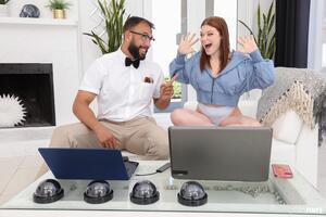 Original 8192 px/ 5464 px