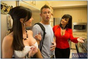 Original 850 px/ 571 px