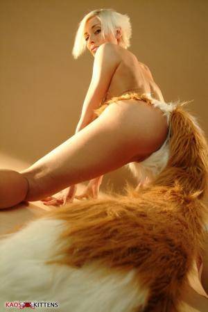 Original 634 px/ 950 px