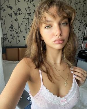 Original 1440 px/ 1800 px