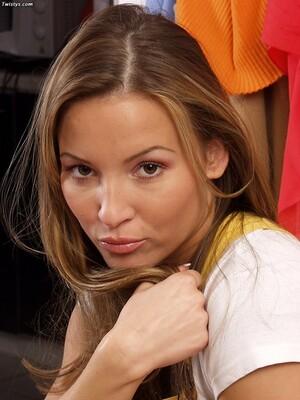 Original 730 px/ 973 px