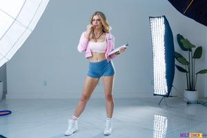 Original 8192 px/ 5464 px