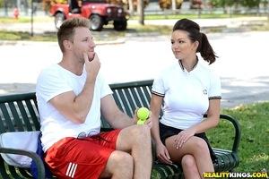 Original 900 px/ 601 px