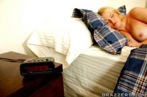 Original 900 px/ 599 px