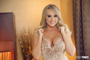 Original 1280 px/ 854 px