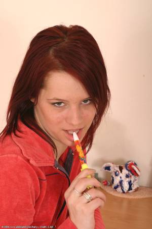 Original 682 px/ 1024 px