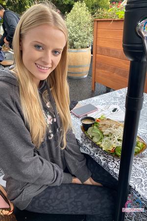 Original 2000 px/ 3000 px