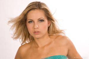 Original 2000 px/ 1332 px