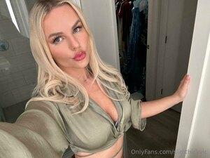 Original 1024 px/ 768 px