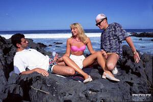 Original 3200 px/ 2149 px