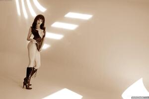 Original 1600 px/ 1067 px