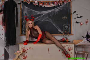 Original 2500 px/ 1667 px