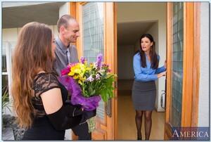 Original 850 px/ 572 px