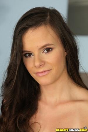 Original 2560 px/ 3840 px