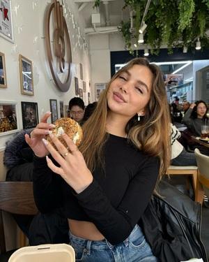 Original 1440 px/ 1800 px