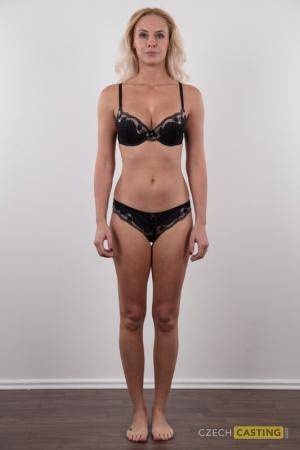 Original 533 px/ 800 px