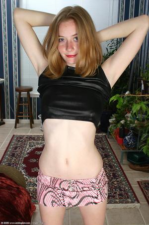 Original 680 px/ 1024 px