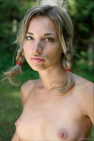 Original 854 px/ 1280 px