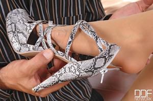 Original 2000 px/ 1328 px